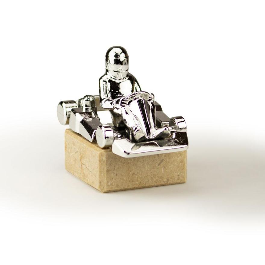 Kart on marble