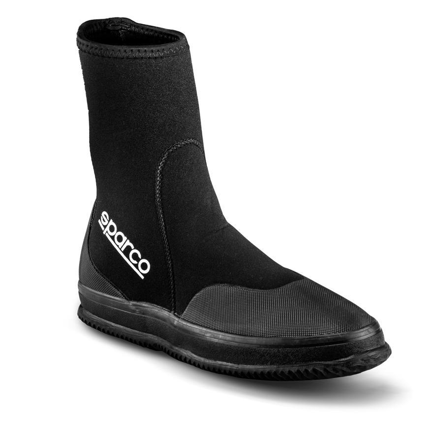 Neoprene rain shoes